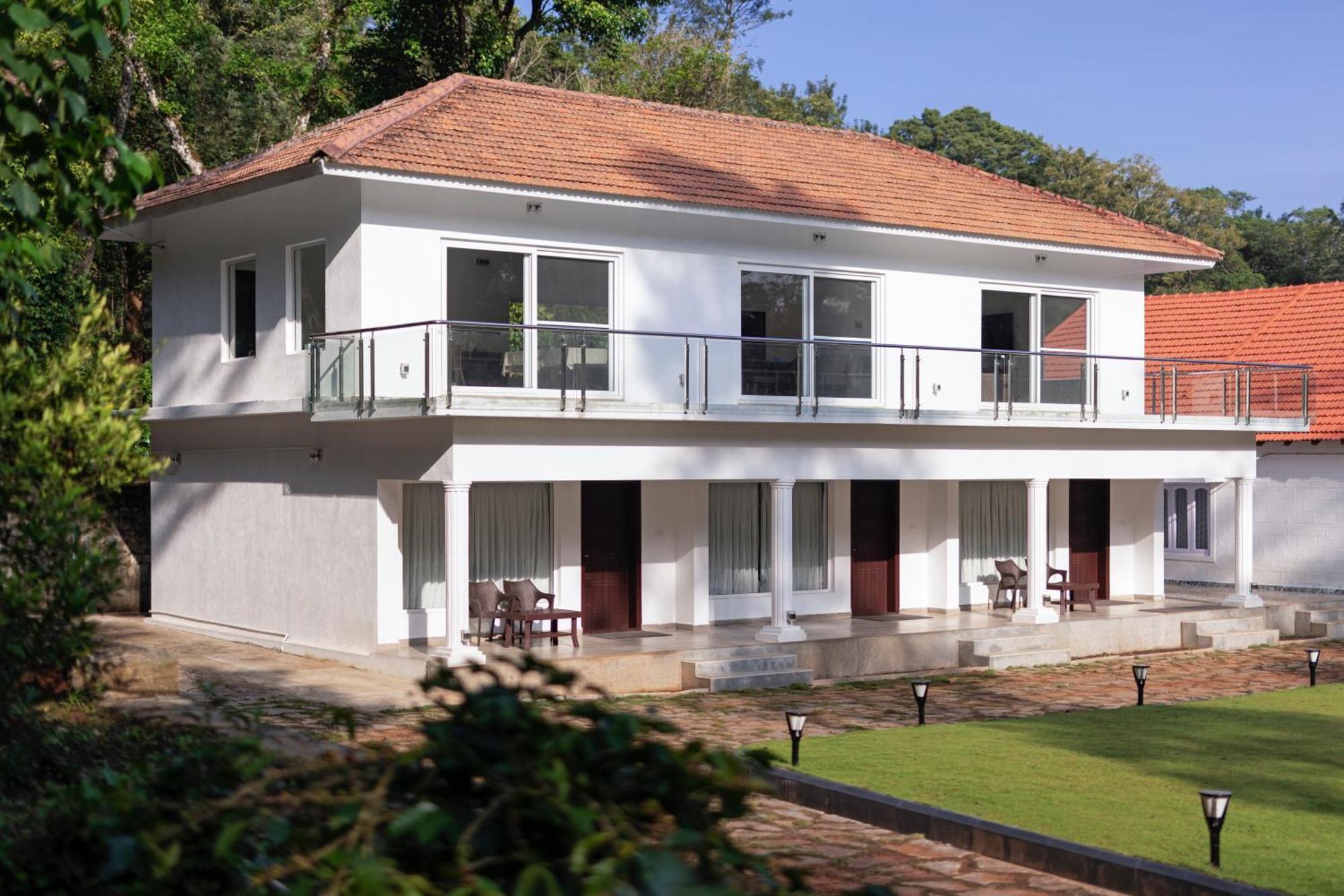 Tusker Trail By Luxunlock Hotel Suntikoppa Ngoại thất bức ảnh
